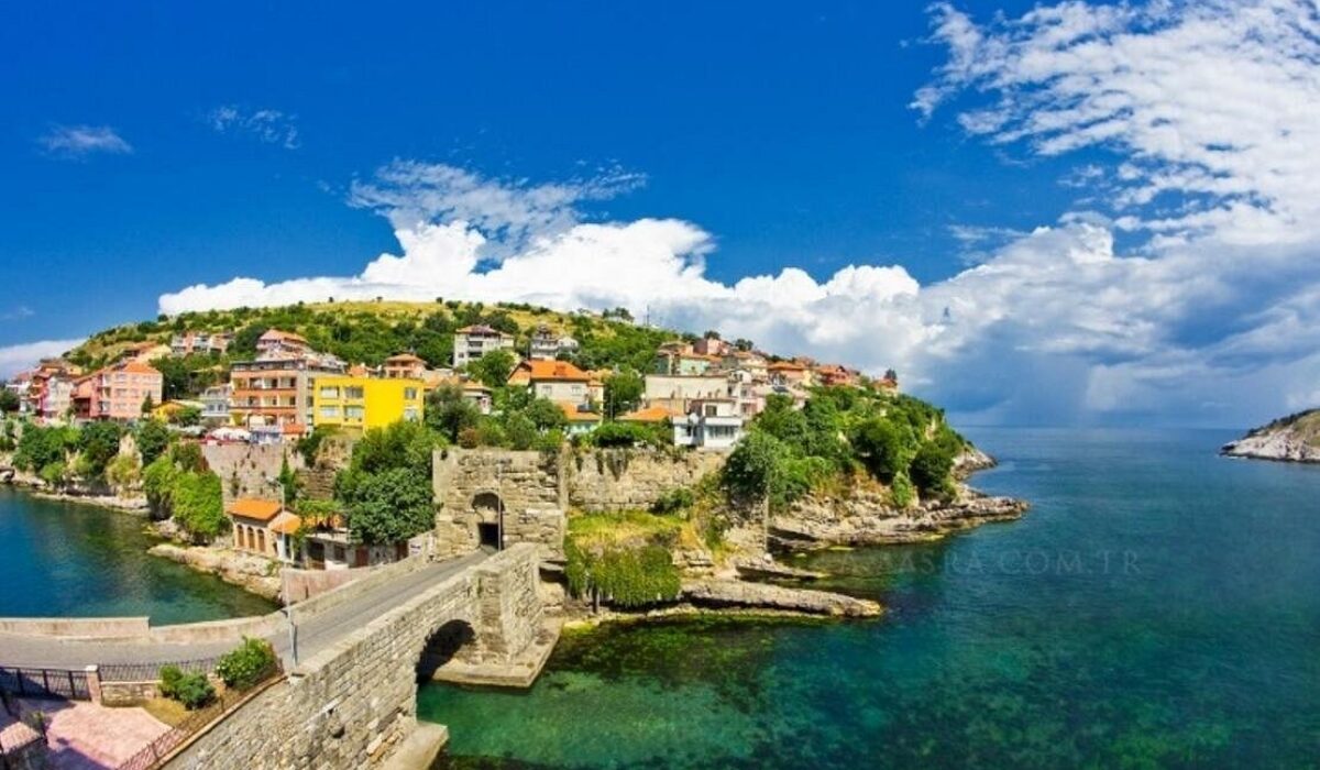 When Is the Best Time to Visit Rabbit Island?